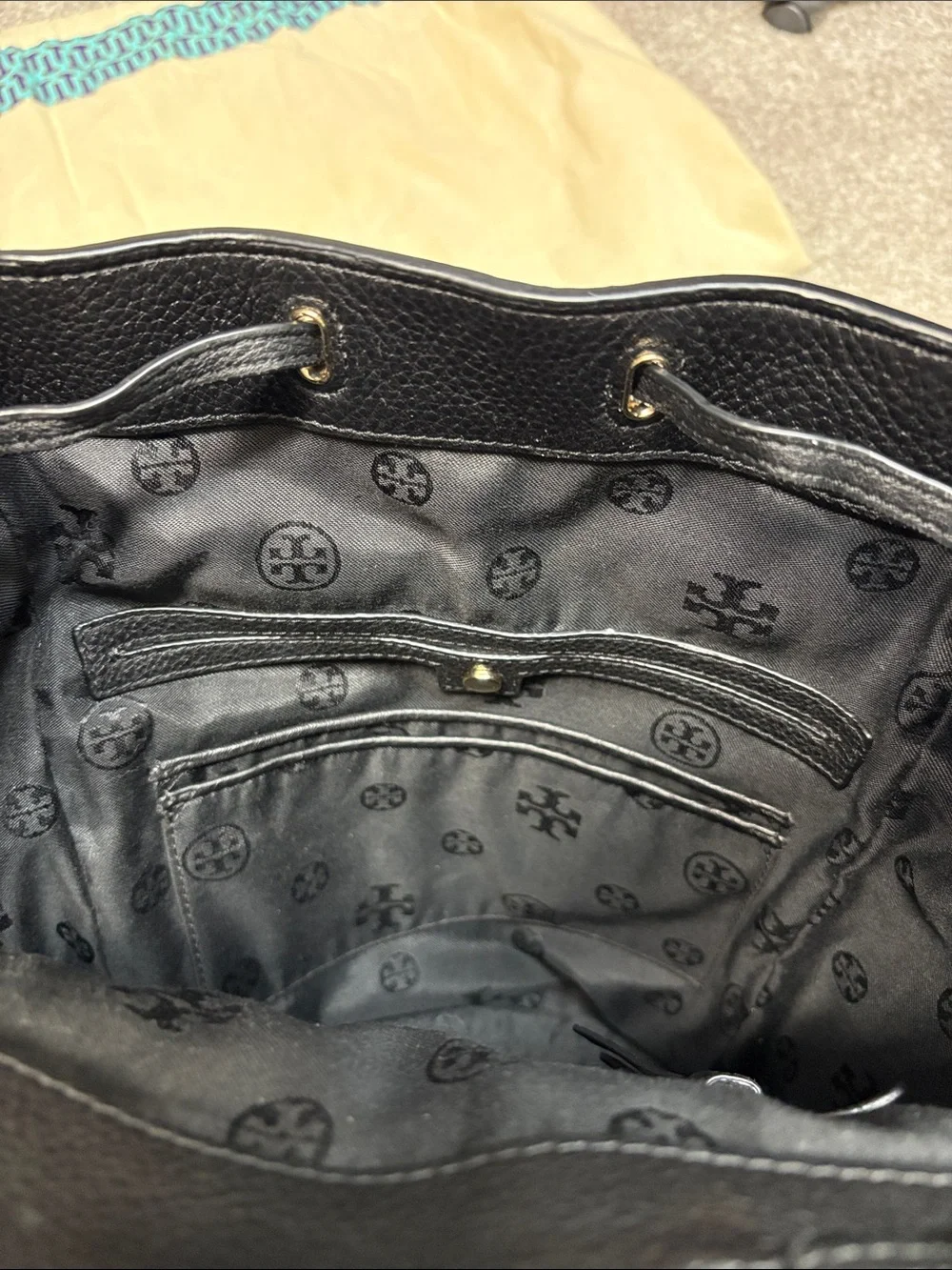 Tory Burch tory burch